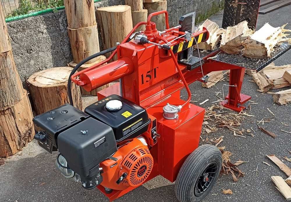 Rachador de Lenha 15T a gasolina motor 13cv