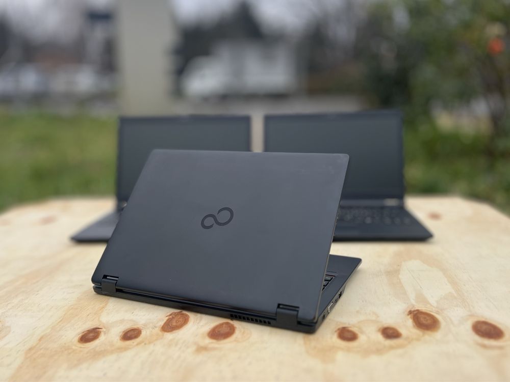 Ноутбук Fujitsu LIFEBOOK E449/i3-7020U/8GB/128GB/14"HD/Гарантія 9міс.