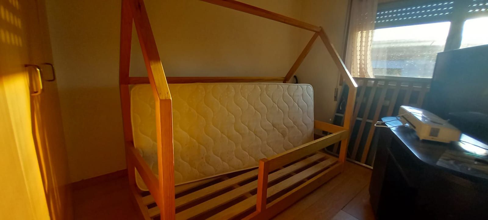 Cama de solteiro