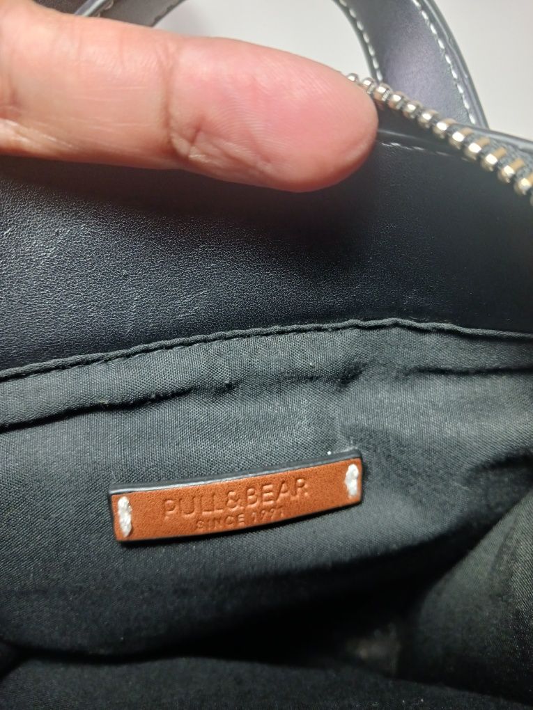 Mala Pull&Bear em bom estado