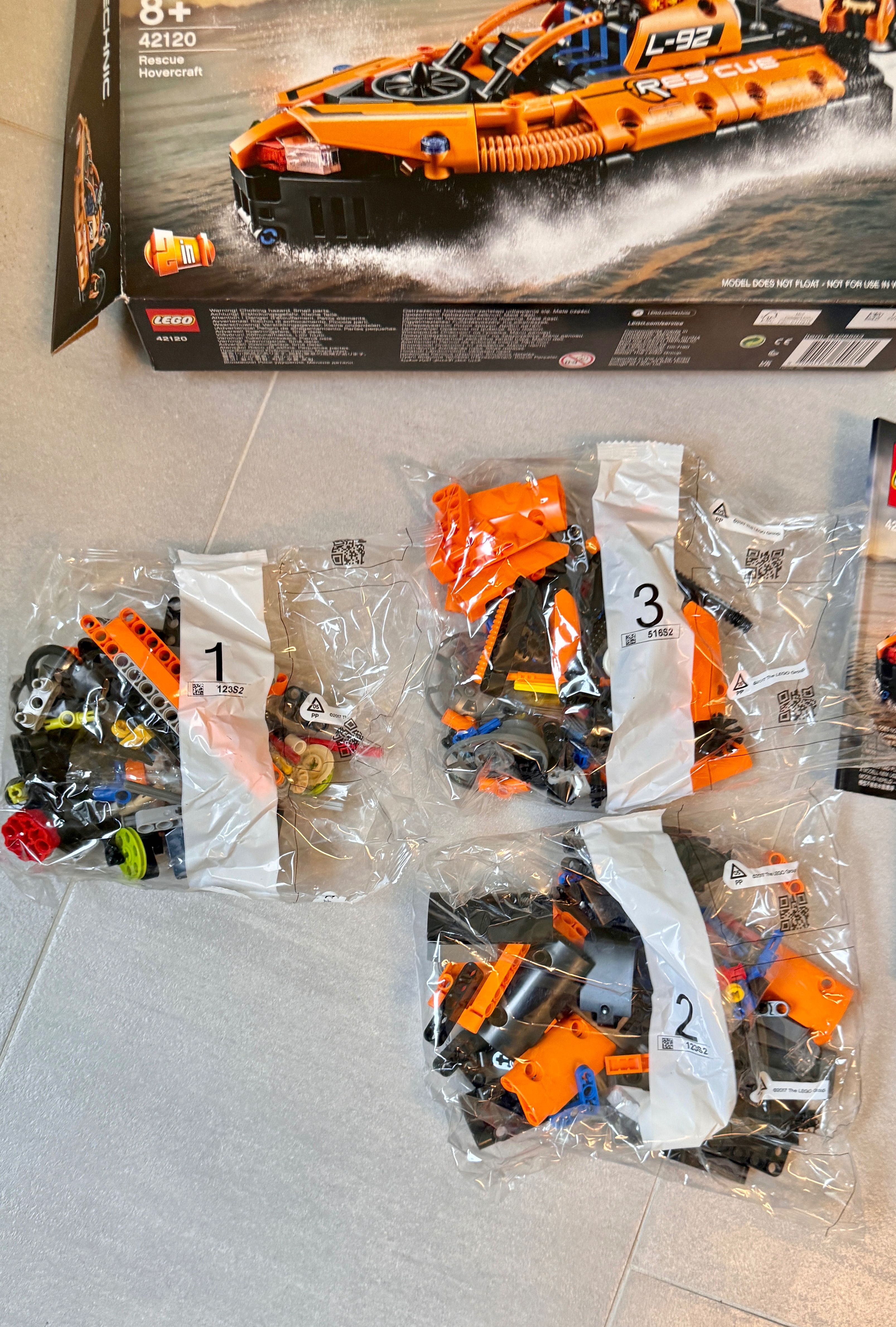 Lego Technic Rescue Hovercraft+gratis