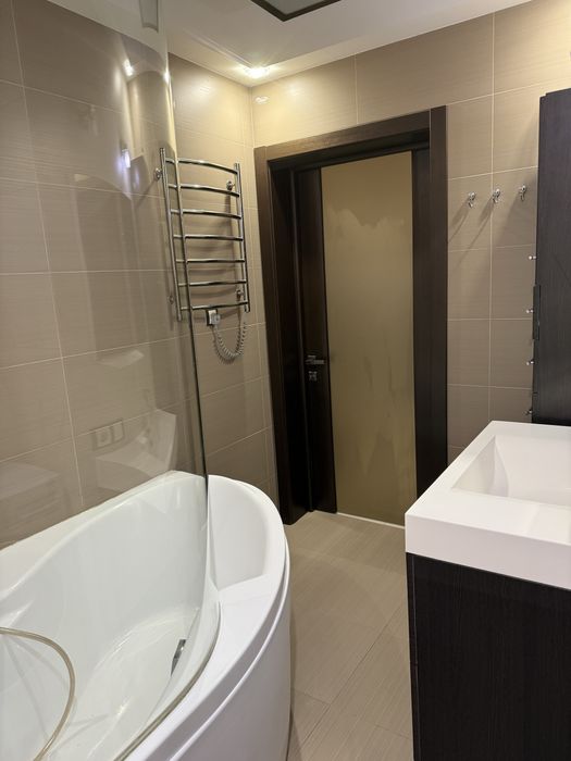 Продам 4-х комнатную квартиру с мебелью и техникой