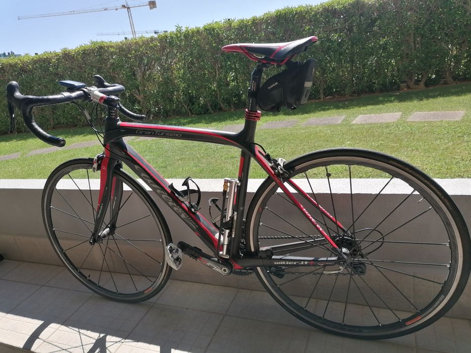 Bicicleta Wilier Granturismo em ótimo estado de conservação