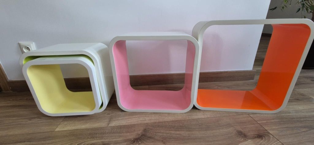 półki naścienne cube