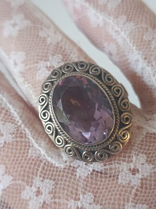 Серебро и большой аметист.Старинное кольцо, перстень. Вес 14 грамм