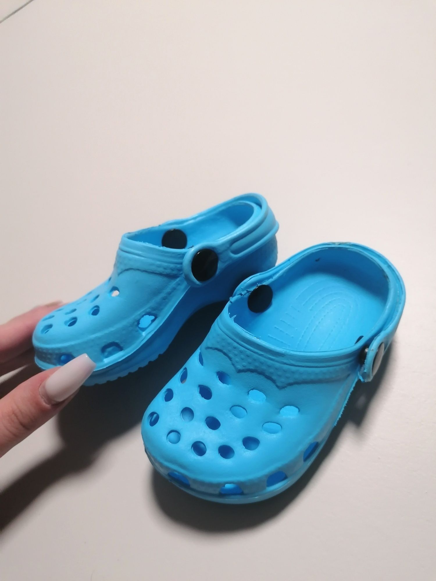 Sapatinhos Azuis estilo Crocs de Bebé