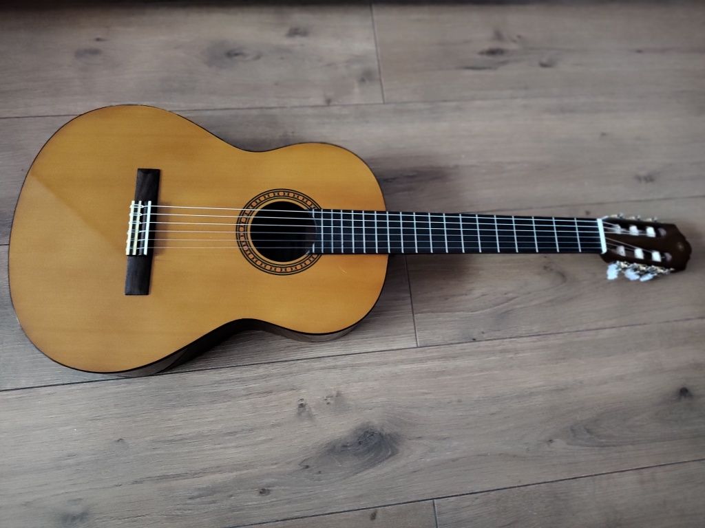 Gitara Yamaha CS40 rozmiar 3/4 akustyczna