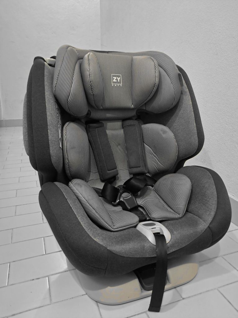 Cadeira auto com rotação 360° com isofix dos 0 aos 12 anos