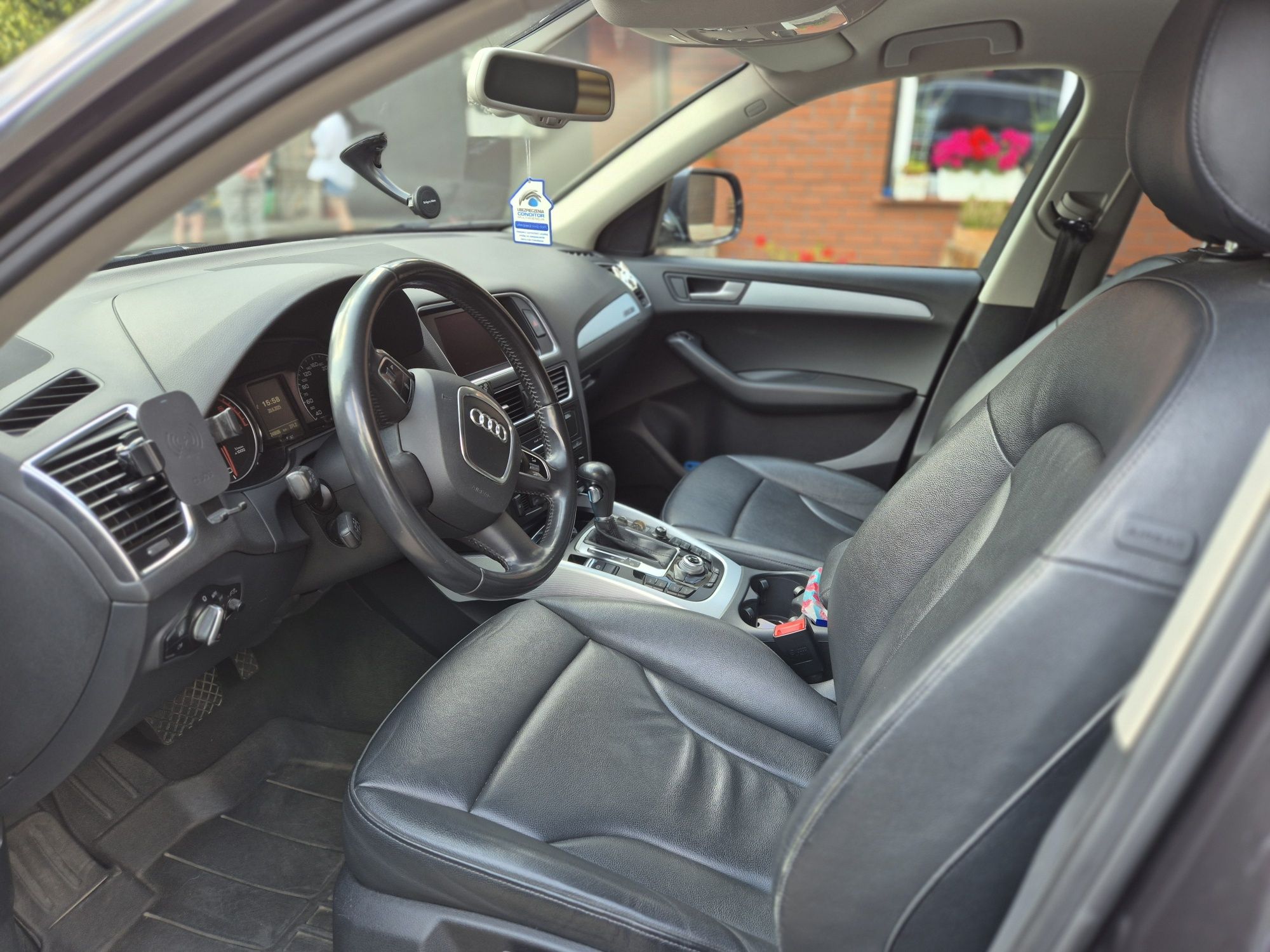 Audi Q5 2.0 TDI 170 KM _Automat_Podgrzewane fotele_