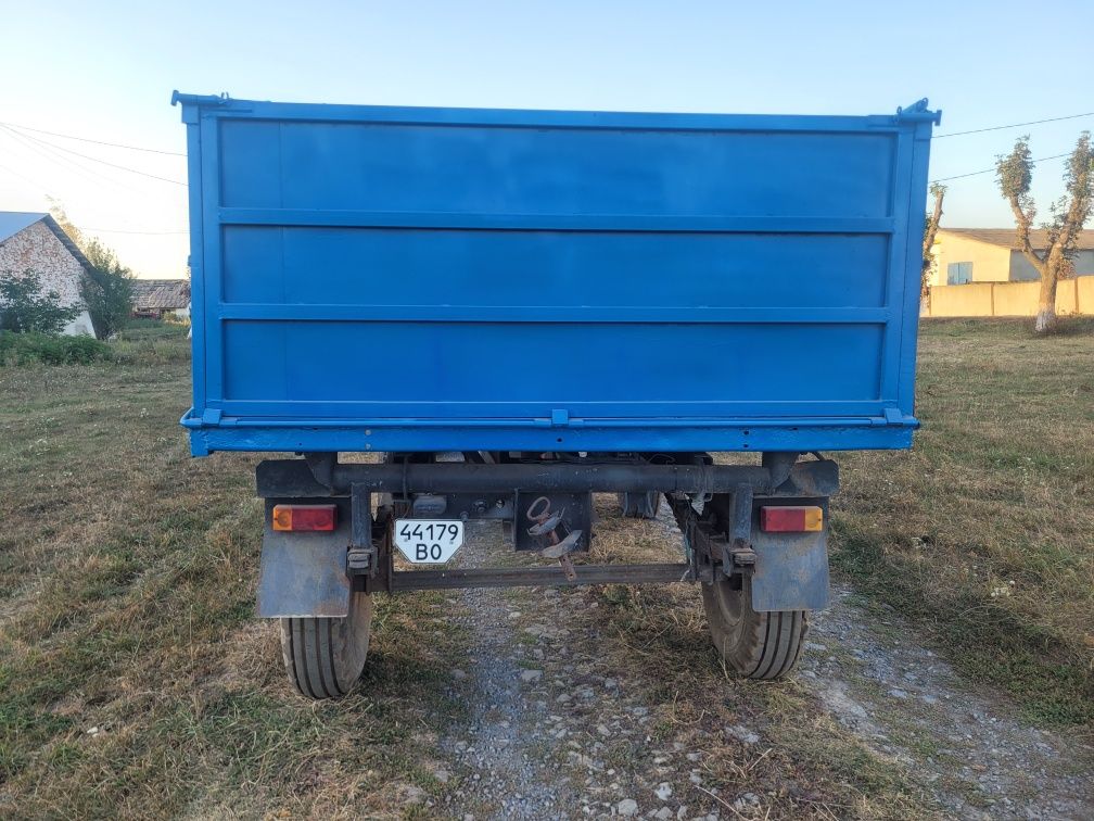 Продам прицеп 2Птс4