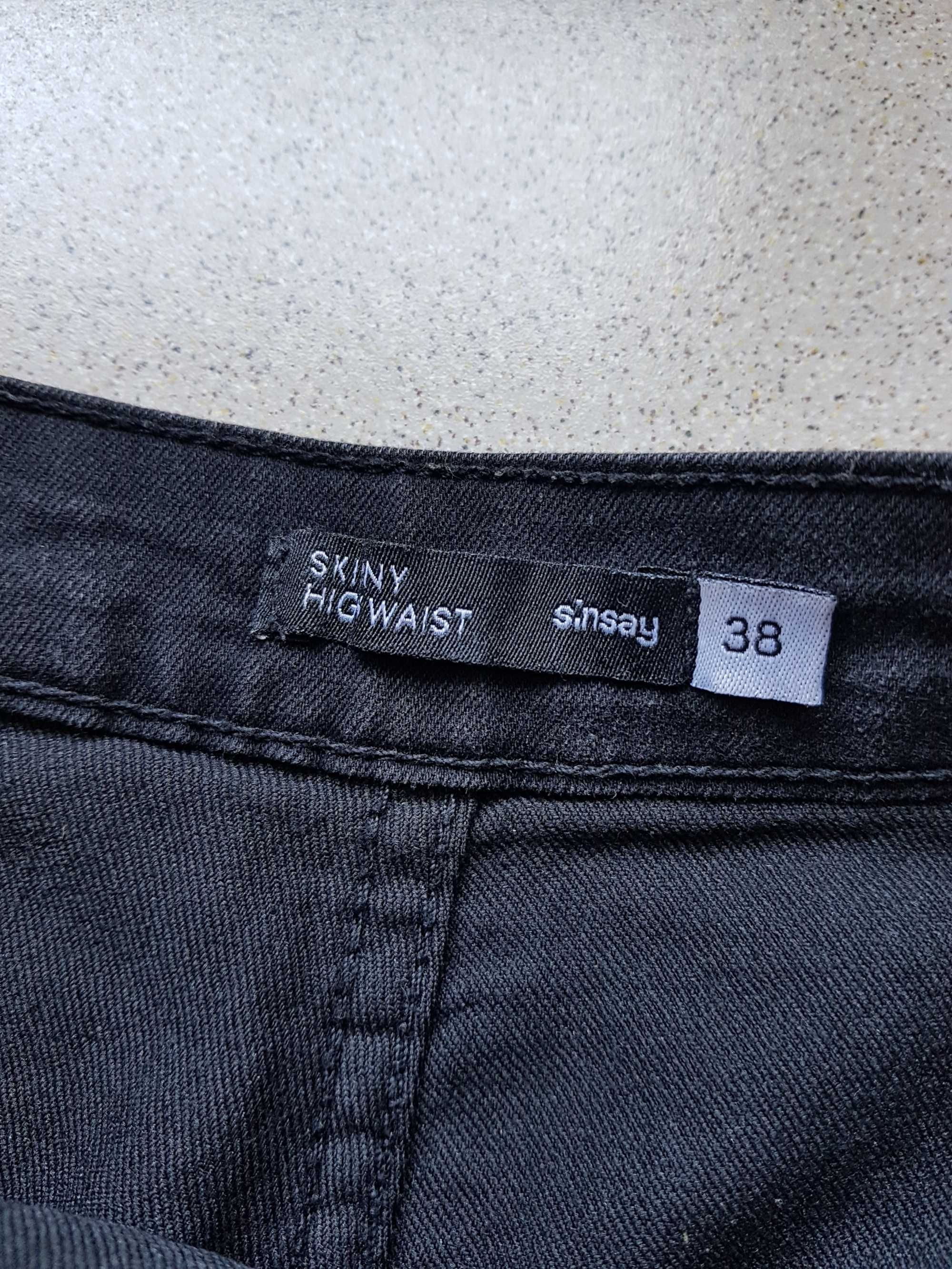 Czarne szorty highwaist krótkie spodenki 38