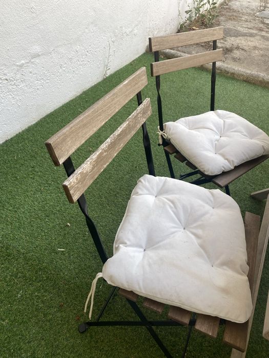 Conjunto mesa e cadeiras jardim