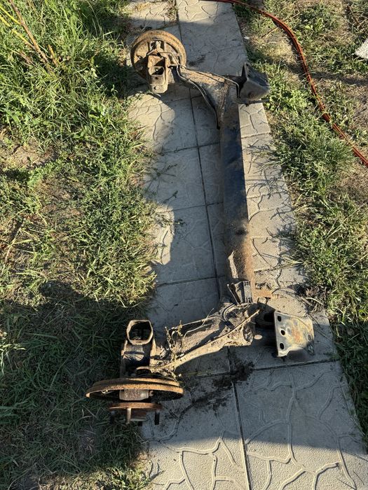 Балка ступицы барабаны ЗАЗ Форза Zaz Forza Chery A13