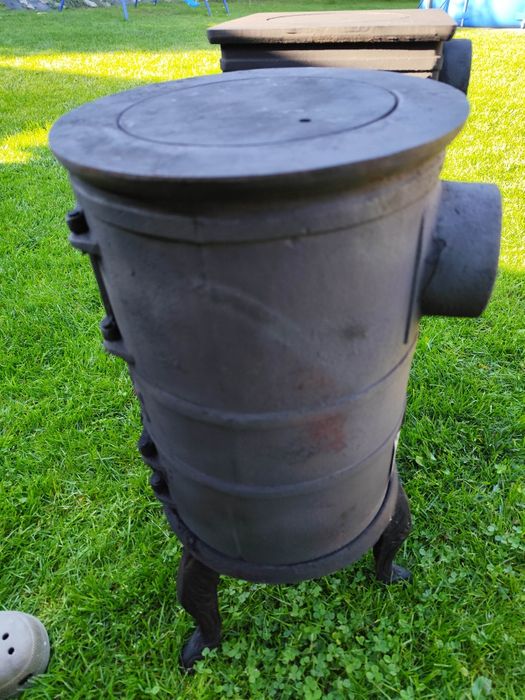 piec solidny żeliwny koza z fajerką cyganek piecyk