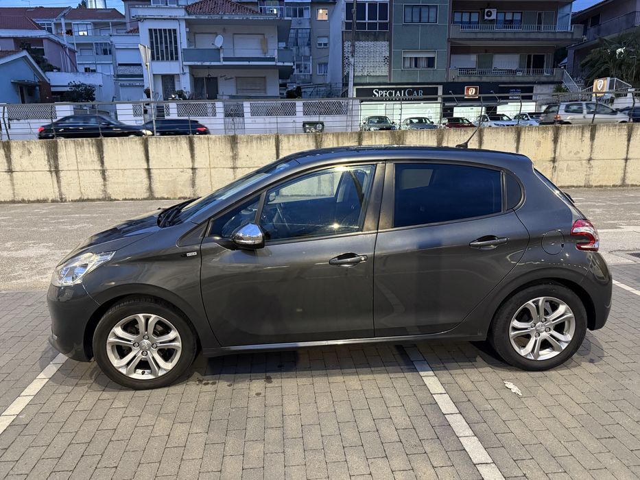 Peugeot 208 hdi1.4