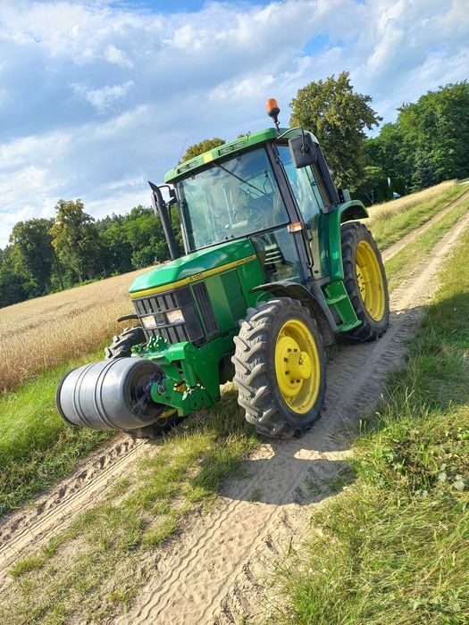 JOHN DEERE 6100 używany