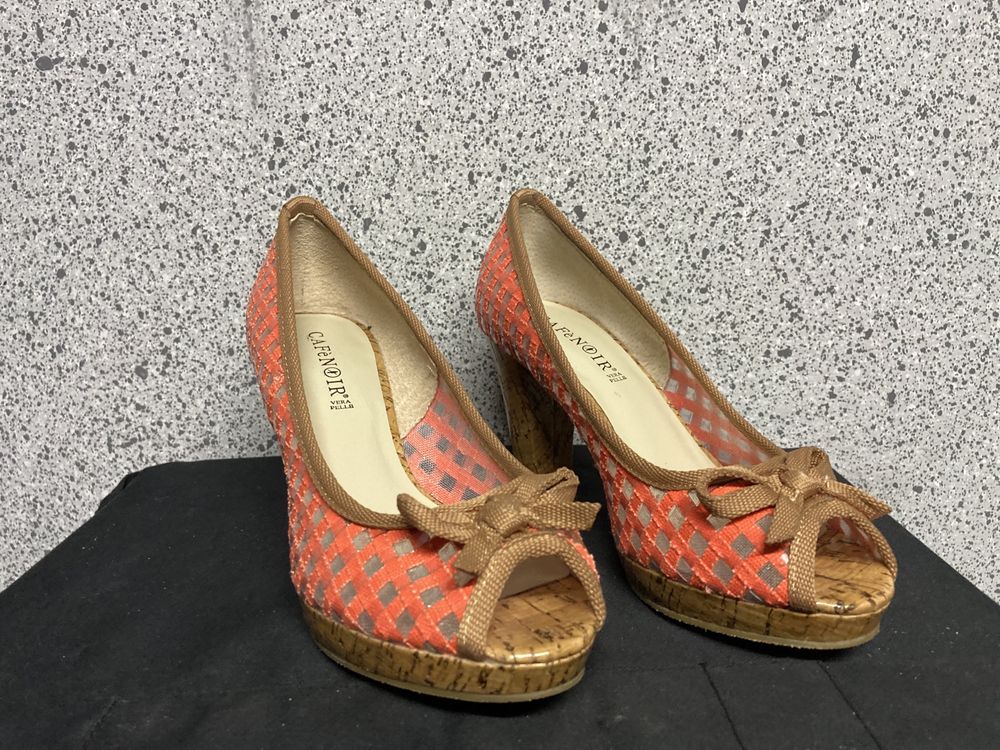Buty damskie Cafe Noir Vera Pelle jak nowe!