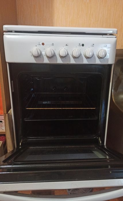 Електроплита INDESIT