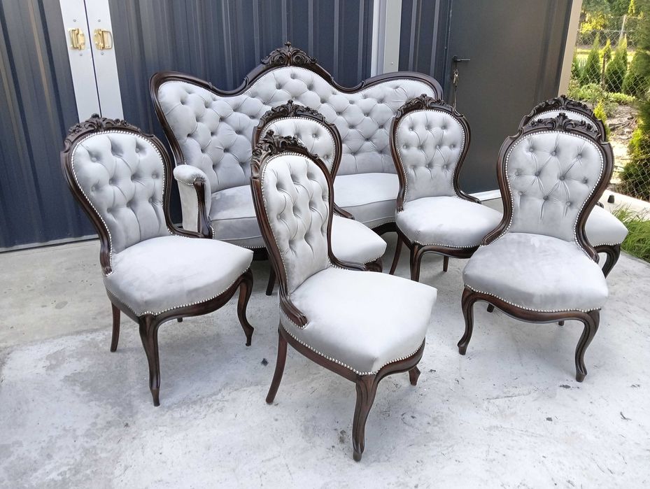 Wypoczynek z fotelami antyk ludwik po renowacji