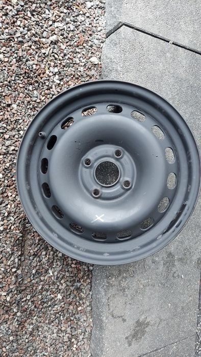 Felgi Audi B4 4x108 6jx15 et37 5szt