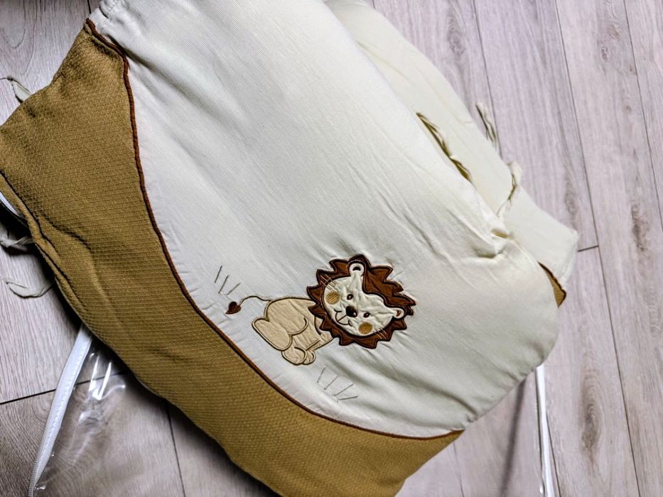 Постільний комплект з бортиками  Feretti Prestige