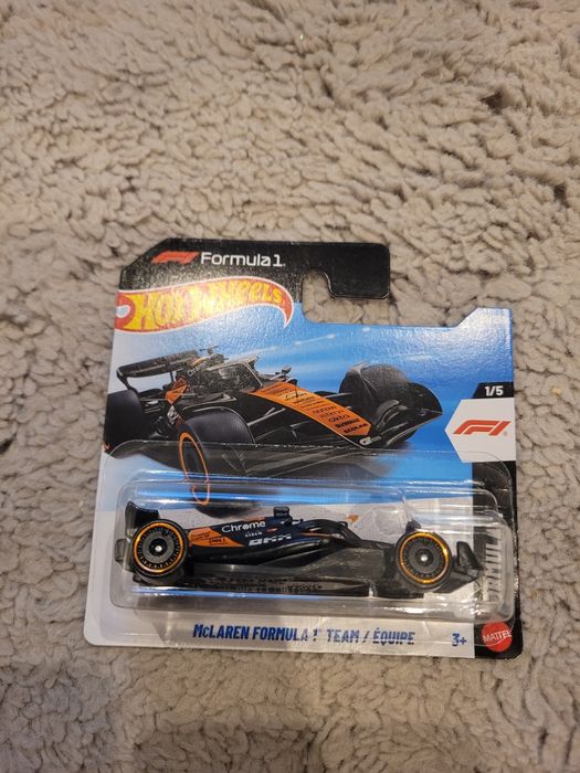 Hot wheels mc laren formula 1 team