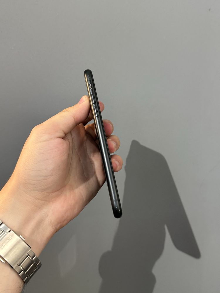 iPhone XR 64Gb Black 100% неверлок, в хорошому стані