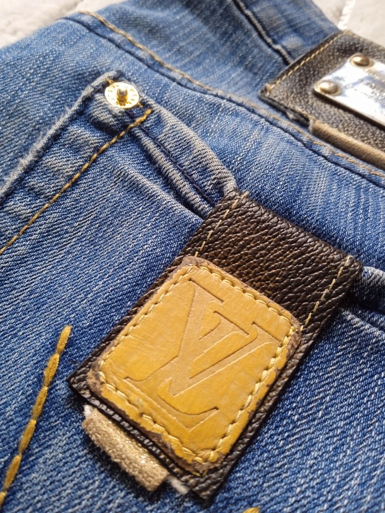 Louis Vuitton Spodnie damskie jeansy lv 40 stan dobry Zara ubrania