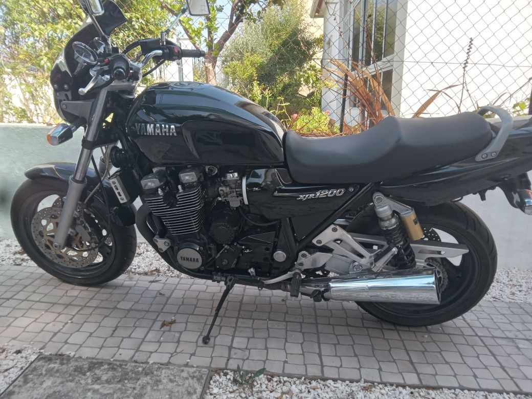 Yamaha Xjr1200  uma Classica sempre atual.
