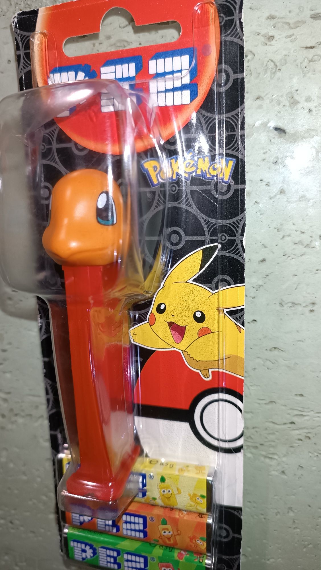 Pokémon 2019 charmander Pez Dispenser Selado