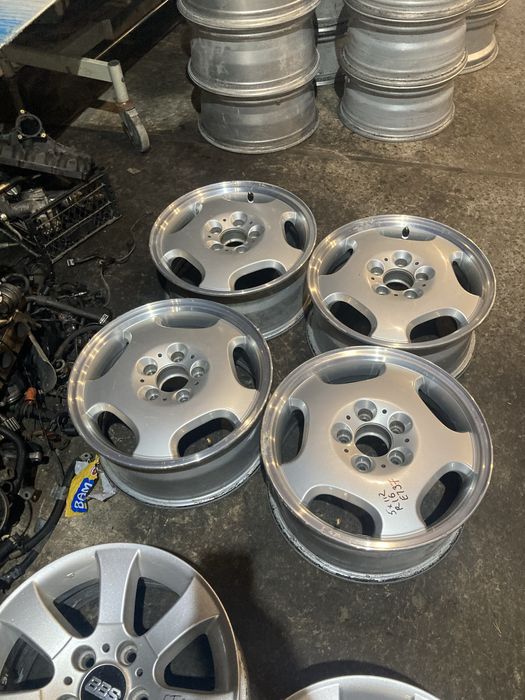 Диски литі mercedes w208 clk 2084010102 5*112 R16 ET37