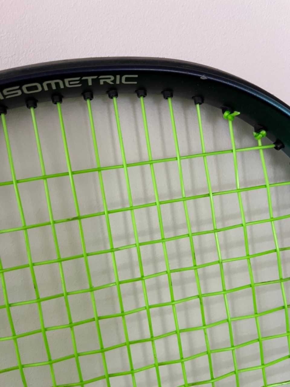 Yonex EZone 98 2022 G4