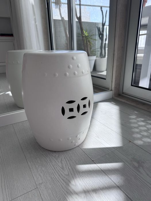 Mesa de apoio para sala, wc ou quarto