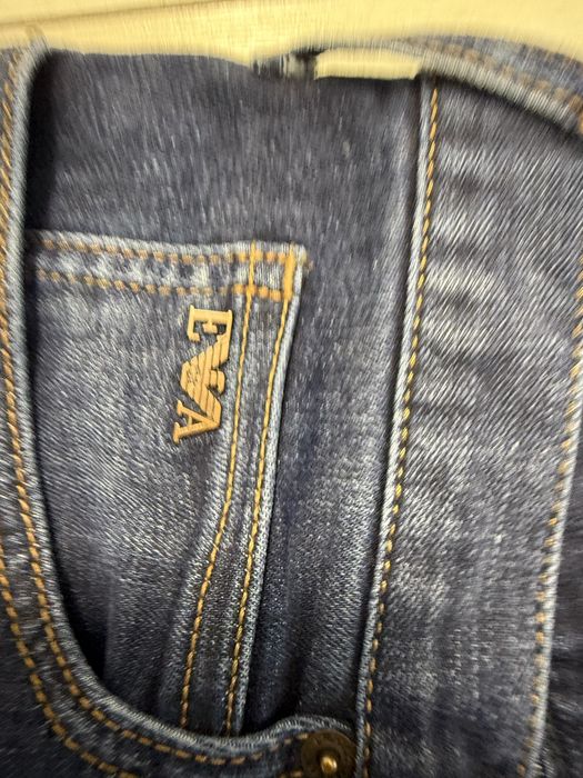 Джинси Emporio Armani