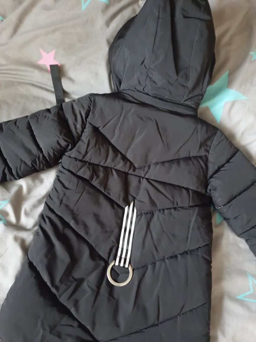 Зимова куртка зимняя курточка парка на 5- 6 лет