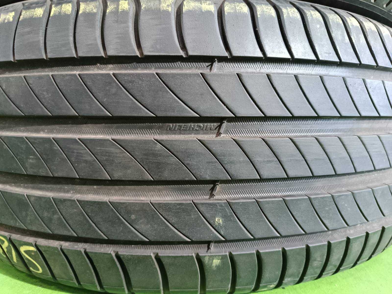 235/45/18 Michelin Primacy 4