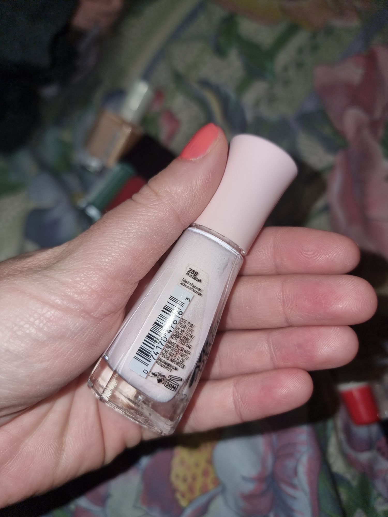 Lakier do paznokci Sally Hansen Insta Dri 239 in a blush jasno różowy