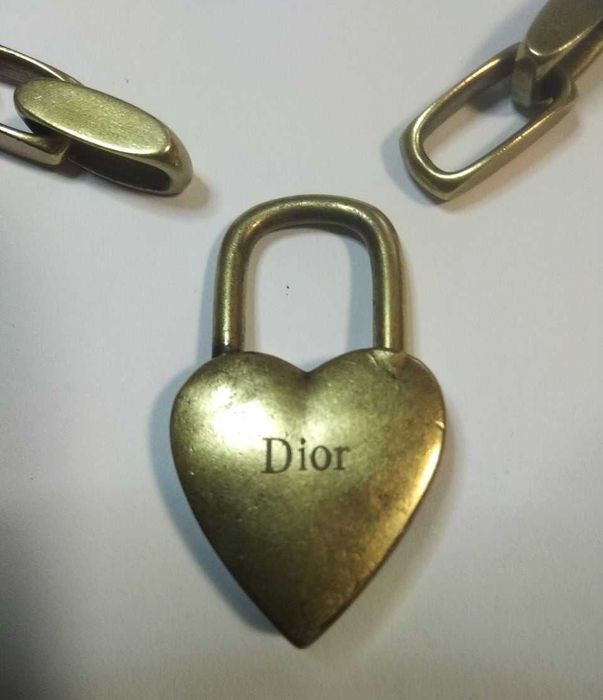 Украшение Dior. Высочайшего качества бижутерия