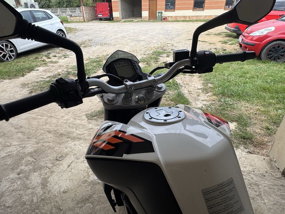Ktm 390/125  piekny stan wyjatkowe malowanie oryginalne