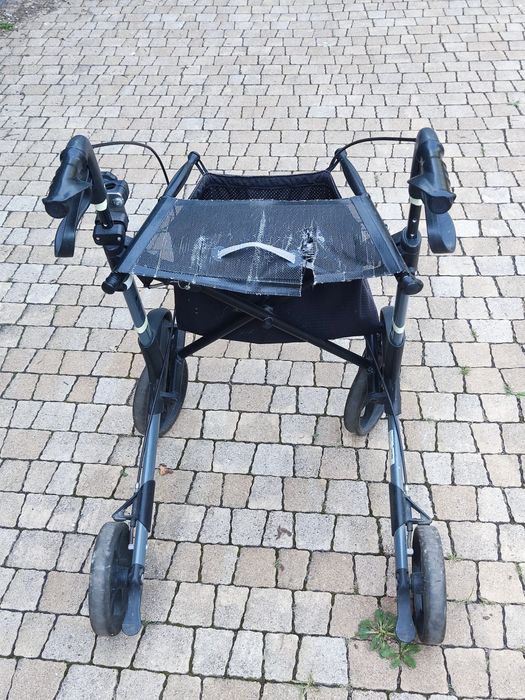 Chodzik, balkonik rollator