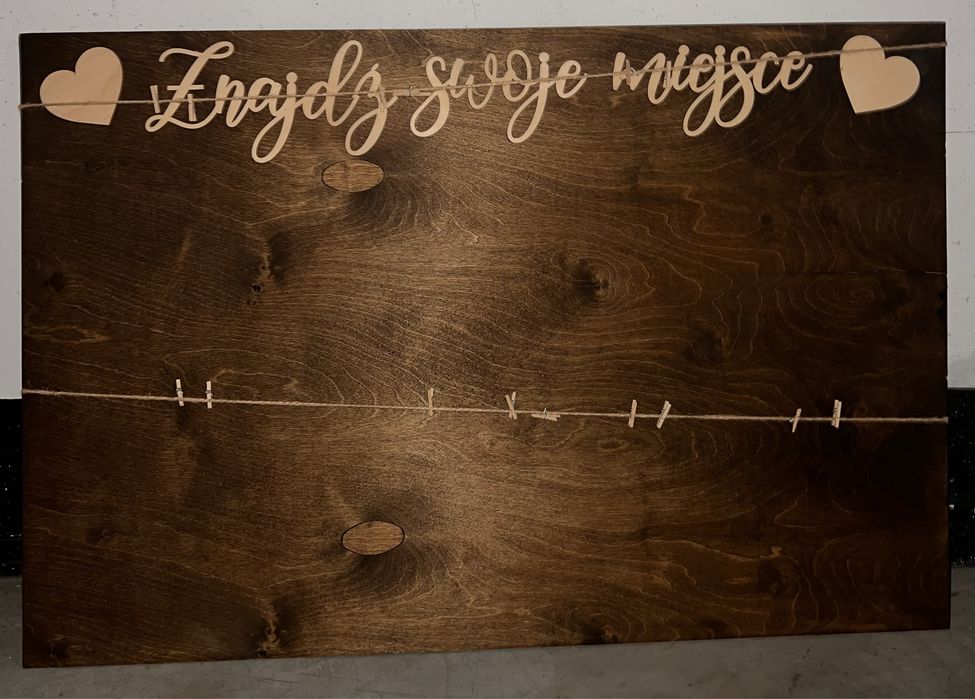 Tablica weselna - rozpiska stołów