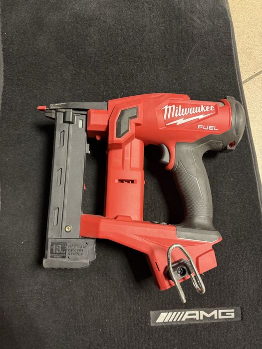 MILWAUKEE sztyfciarka  M18 FN18GS-0X