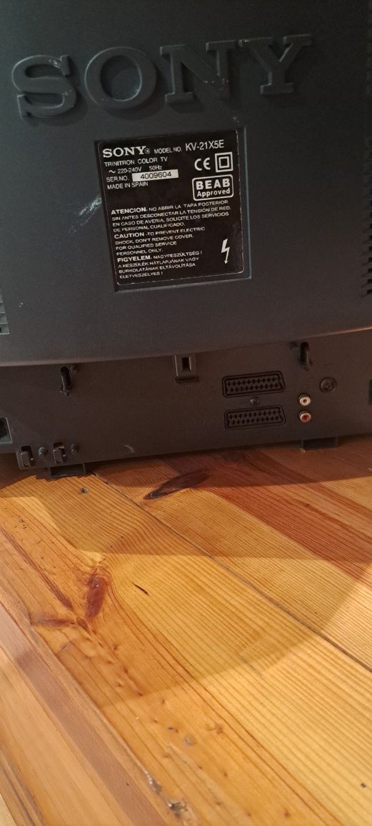 Televisor Sony Triniton 20 polegadas