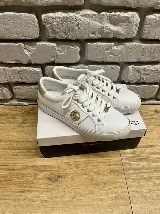 Кросівки снікерси Nine West