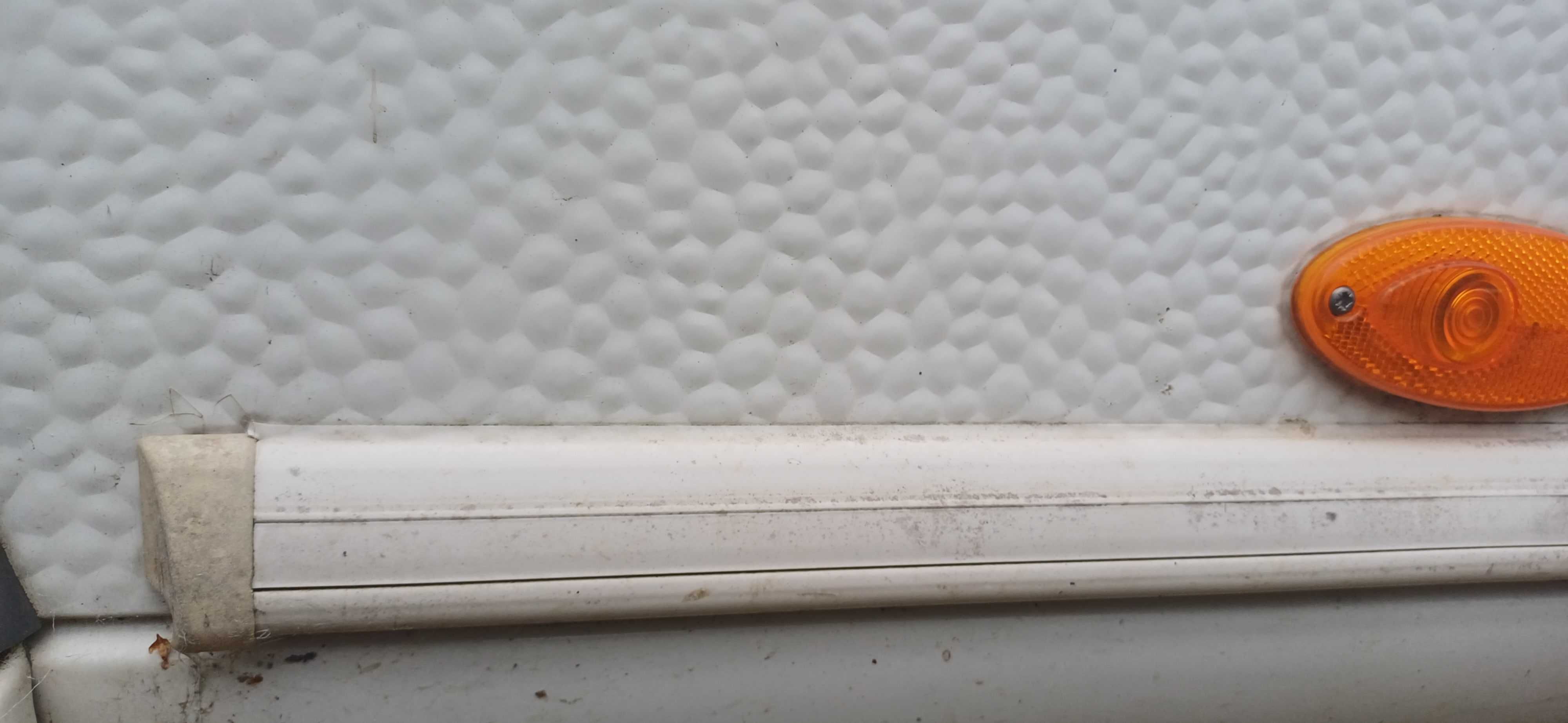 Listwy  dolne Hobby przyczepa kempingowa kamper