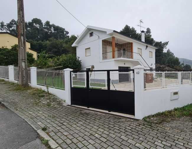 Moradia bem localizada