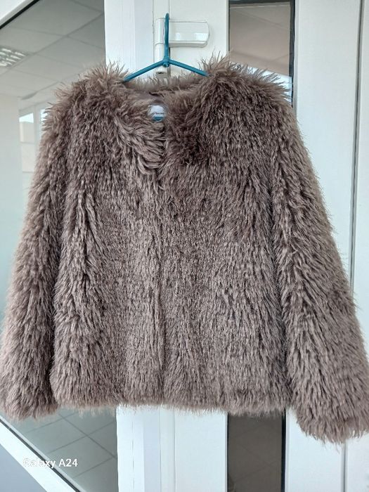 Шубка весняна RESERVED