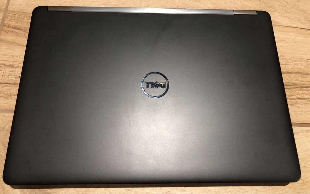 Игровой ноутбук Dell Latitude E5470 14”/i5/8gb/256gb/AMD R7/АКБ 7-8 ч