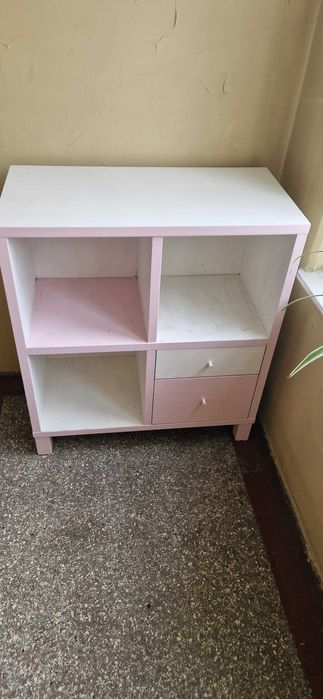 Szafka z szufladami Ikea biało-różowa