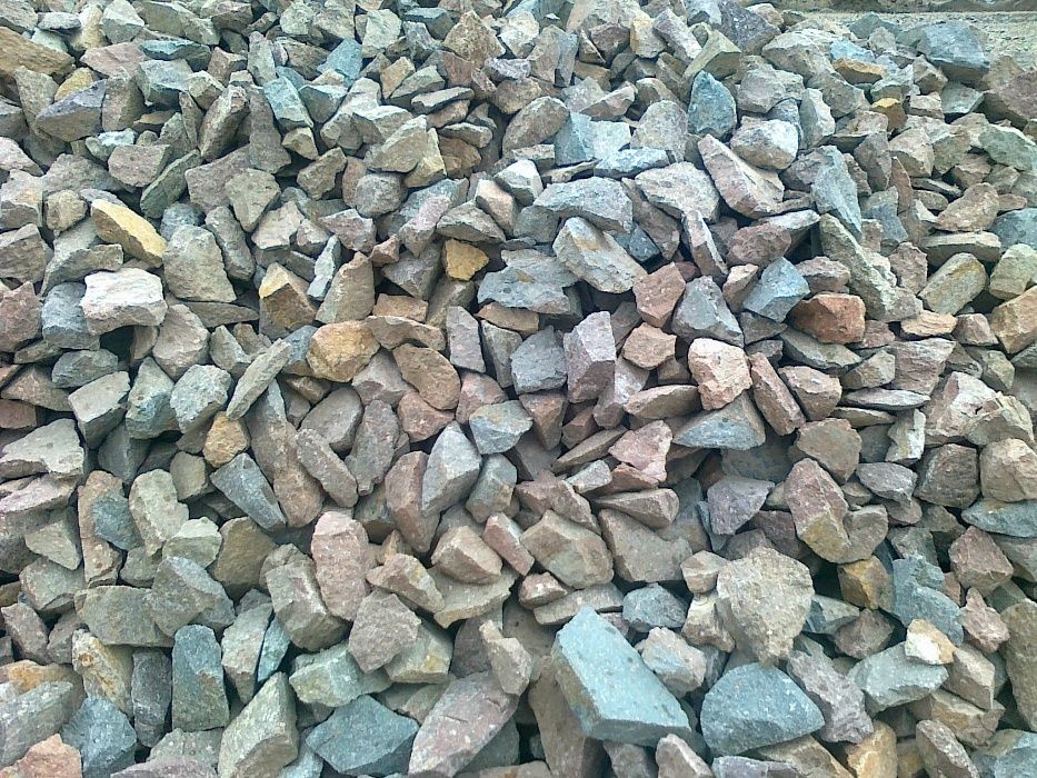 Piasek zasypowy zasypka spóła do fundamentów płyta fundamentowa